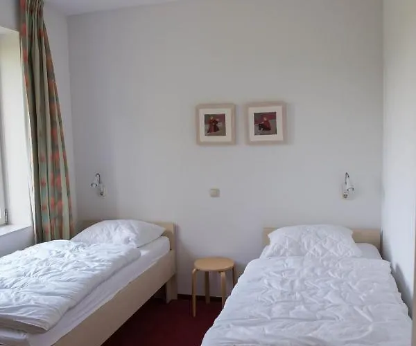 Abdijhof Marienkroon Nieuwkuijk