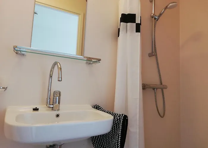 Abdijhof Marienkroon * Nieuwkuijk